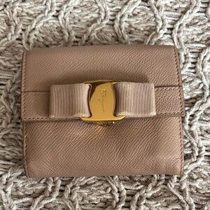 Ferragamo compact leather wallet